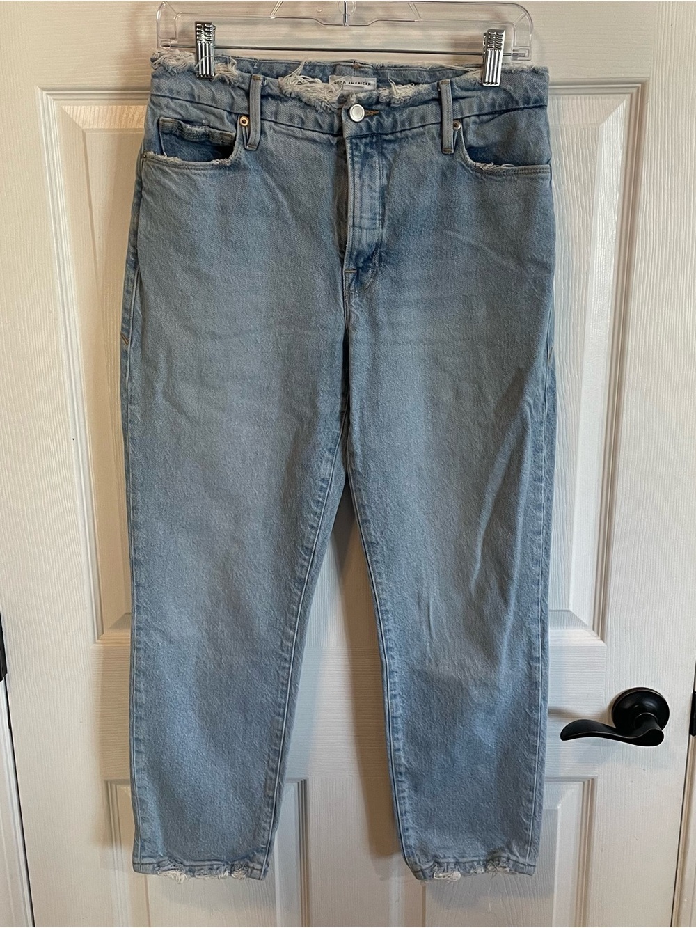 Good American Good Girlfriend Petite Jeans 0 25 Light Wash Distressed Cropped